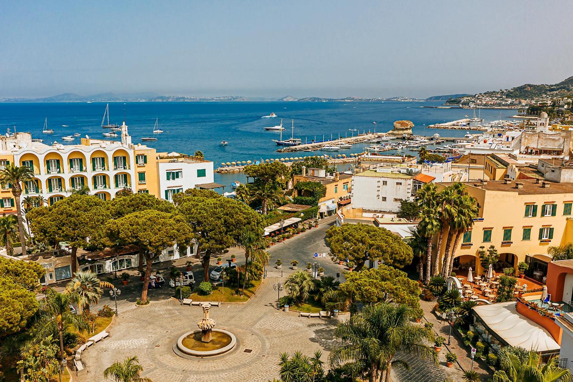 La Reginella Resort & Spa Lacco Ameno  المظهر الخارجي الصورة
